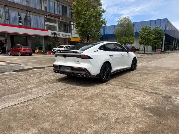 Changan UNI-V 2022
