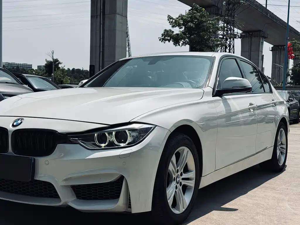 BMW 3 Series 2013 — фото 9