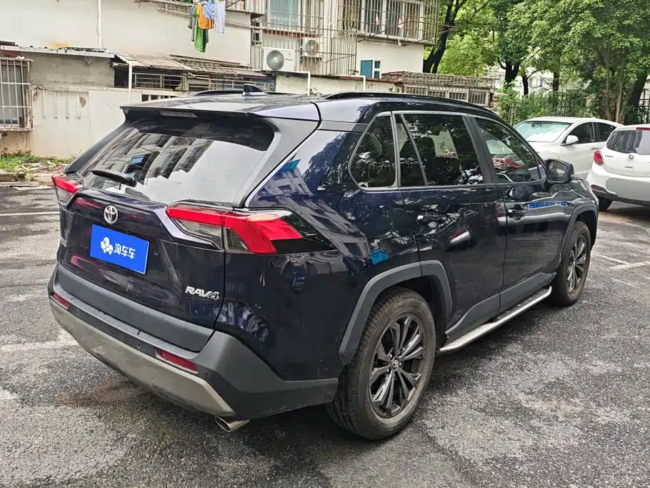 Toyota RAV4 2023