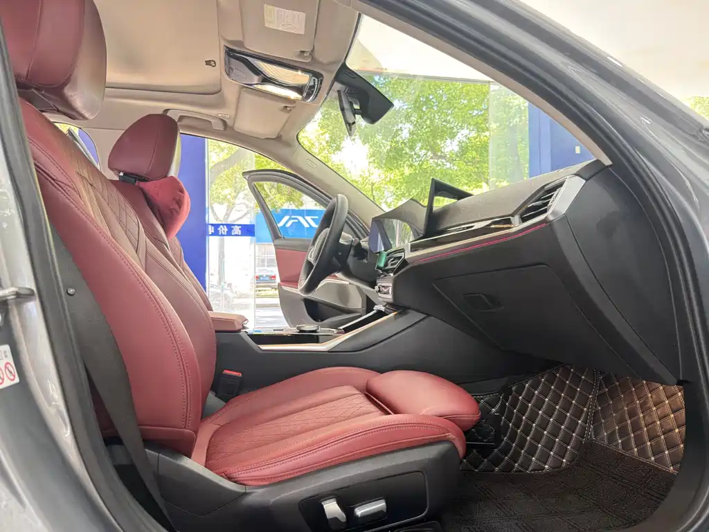 BMW i3 2023 — фото 13
