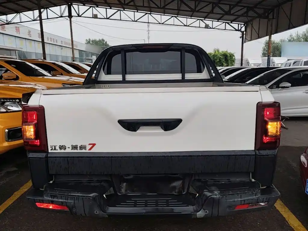 JMC Yuhu 7 2023