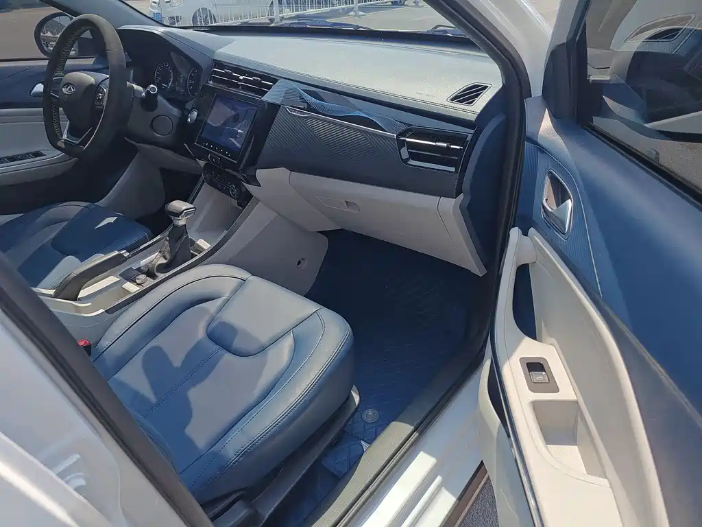 Chery Tiggo 3x 2023 — фото 10