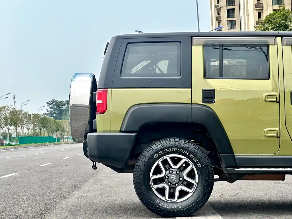BAIC BJ40 2017 — фото 12