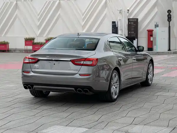 Maserati Quattroporte 2015