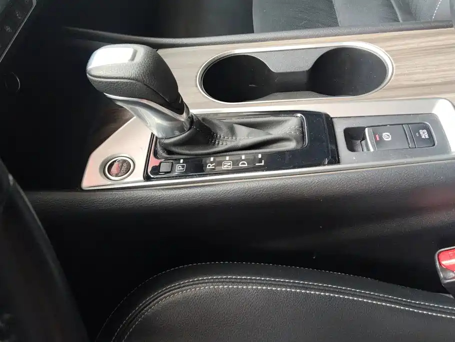 Nissan Teana 2021 — фото 16