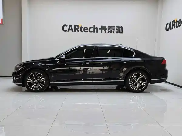 Volkswagen Magotan 2022