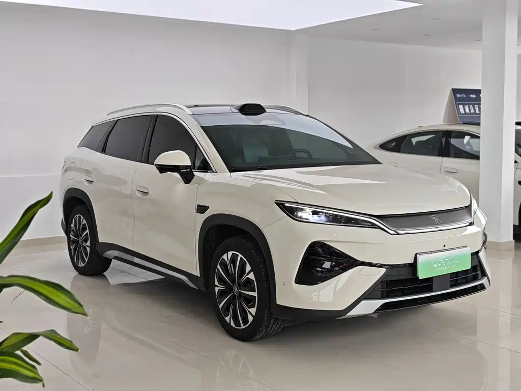 BYD Song Ultra 2026 — фото 3
