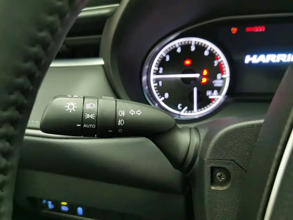 Toyota Harrier 2022 — фото 21