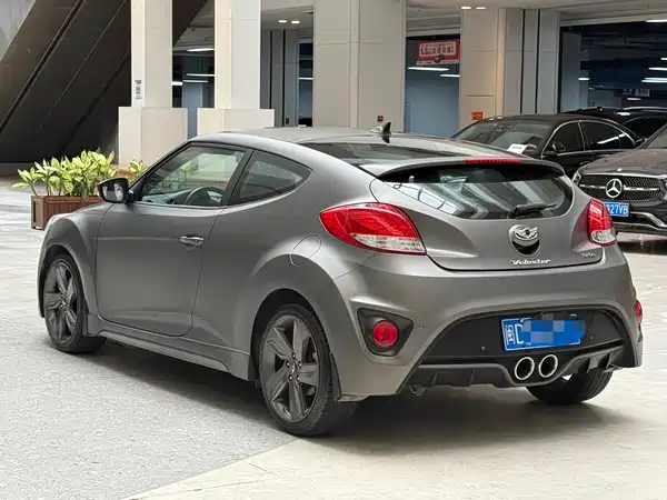 Hyundai Veloster 2015