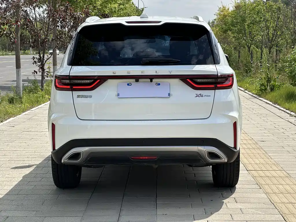 Geely Vision X6 2023 — фото 6