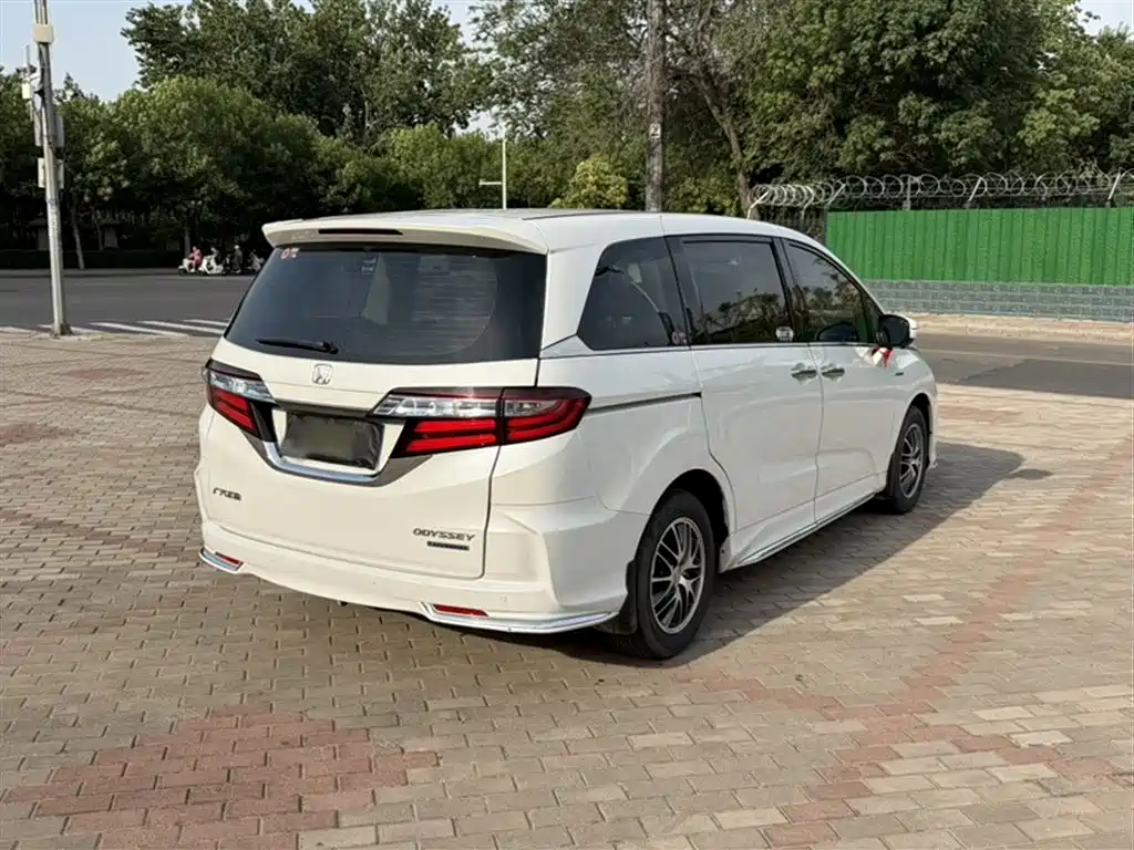 Honda Odyssey 2021 — фото 7