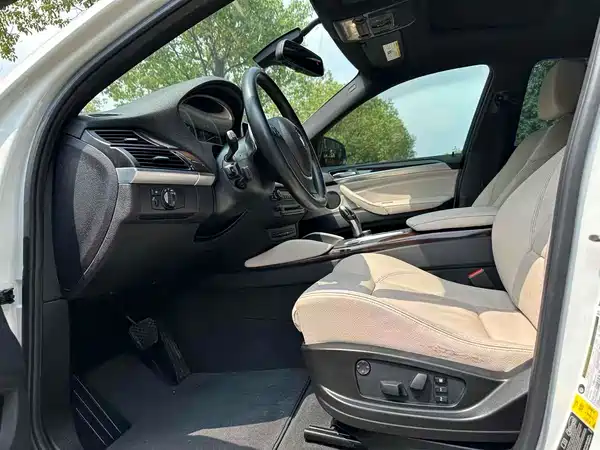 BMW X6 2014