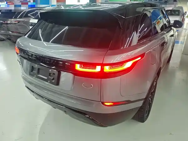 Land Rover Range Rover Velar 2021
