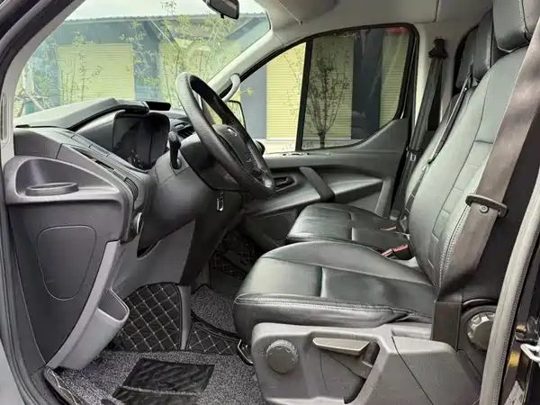 Ford Transit 2022