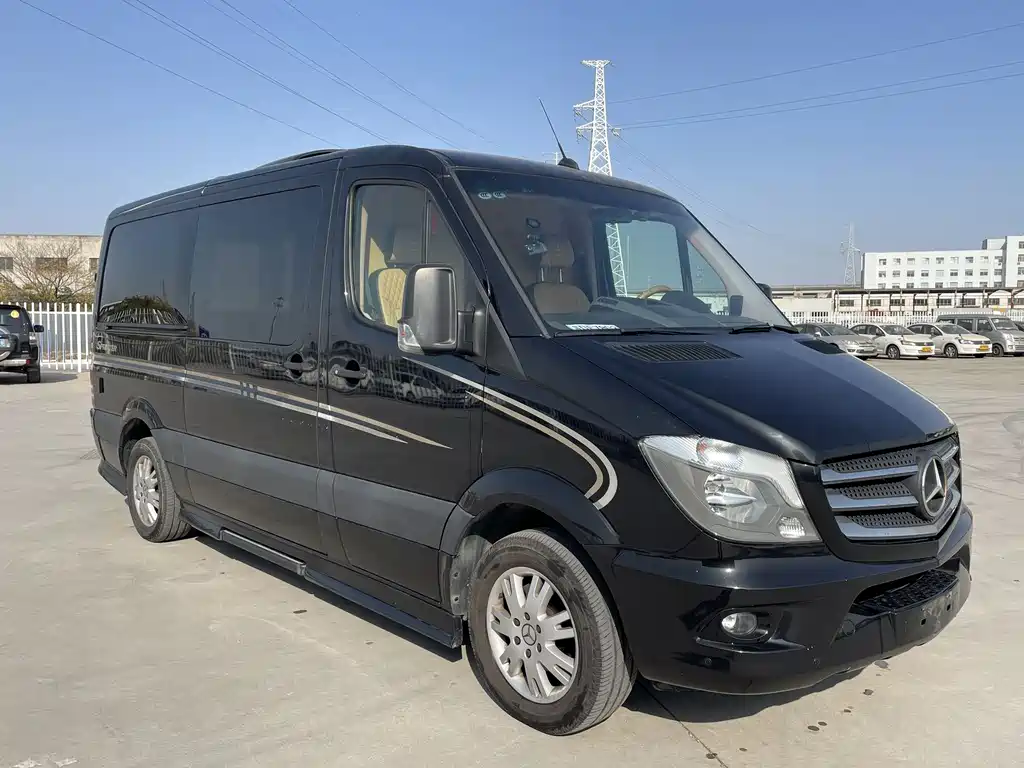 Mercedes-Benz Sprinter 2017 — фото 26
