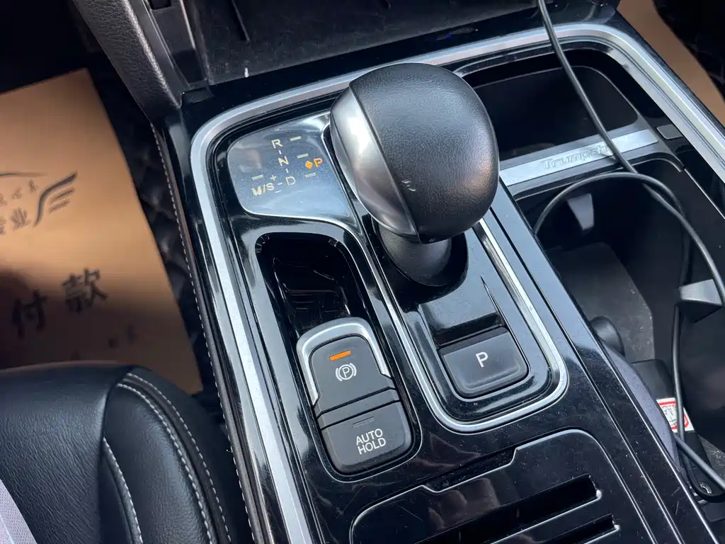 GAC Trumpchi GS8 2020 — фото 12