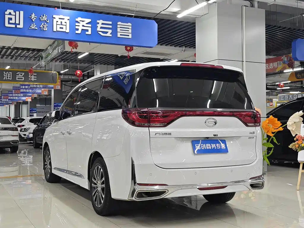 GAC Motor Trumpchi M8 2023 — фото 9