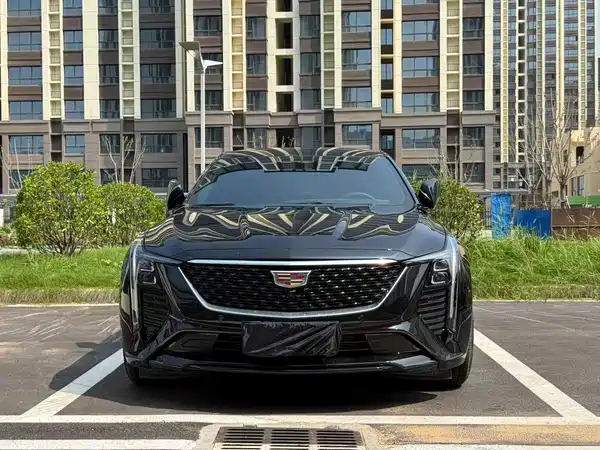 Cadillac CT5 2025