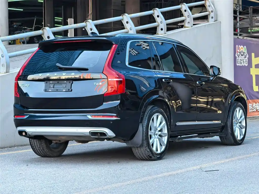 Volvo XC90 2019 — фото 5
