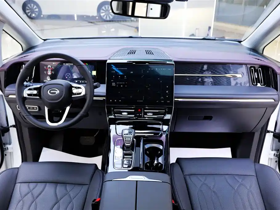 GAC Motor Trumpchi M8 2025 — фото 16