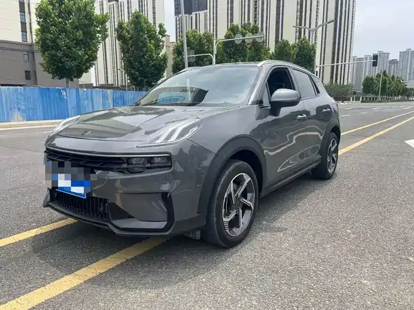 Lynk & Co 06 2023