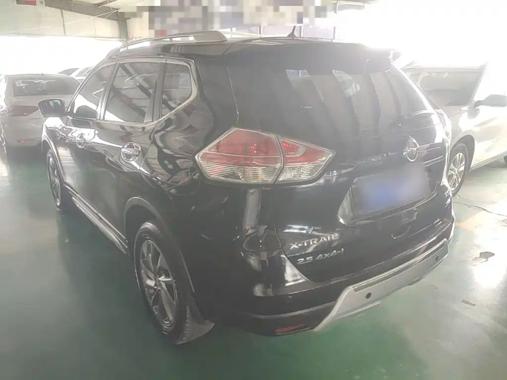 Nissan X-Trail 2015