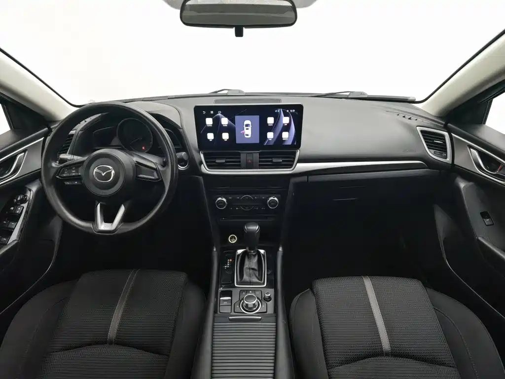 Mazda 3 Axela 2019