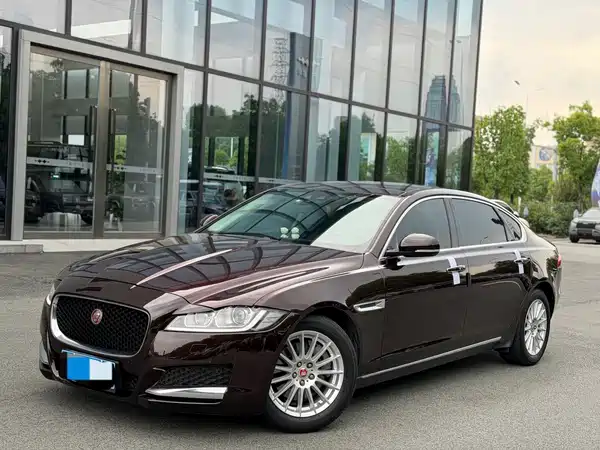 Jaguar XFL 2017
