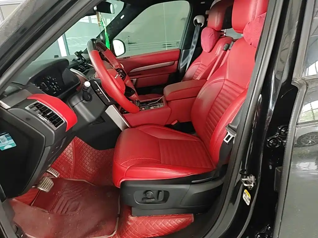 Land Rover Discovery 2021 — фото 15