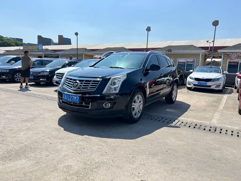 Cadillac SRX 2014 — фото 3