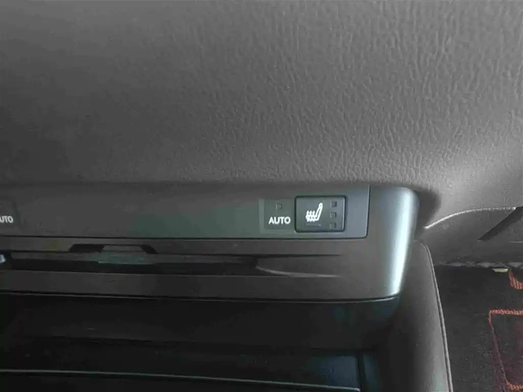 Lexus ES 2021 — фото 15