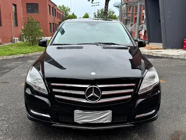 Mercedes-Benz R-Class 2016