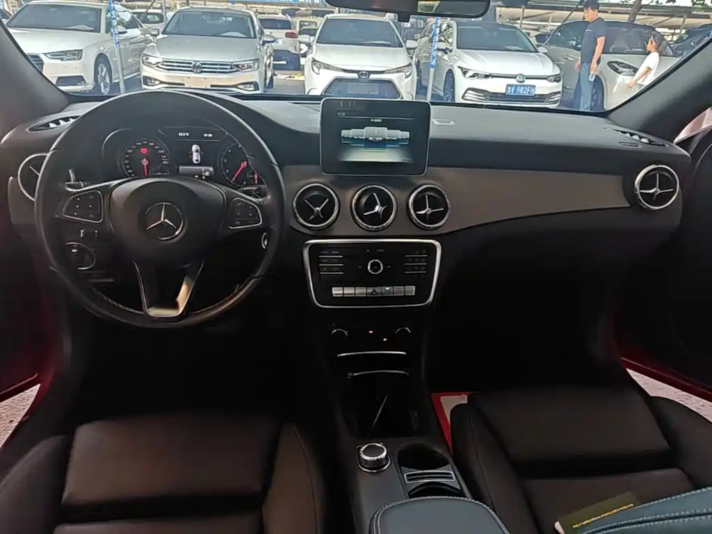 Mercedes-Benz CLA 2016 — фото 10