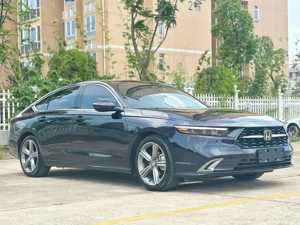 Honda Accord 2025