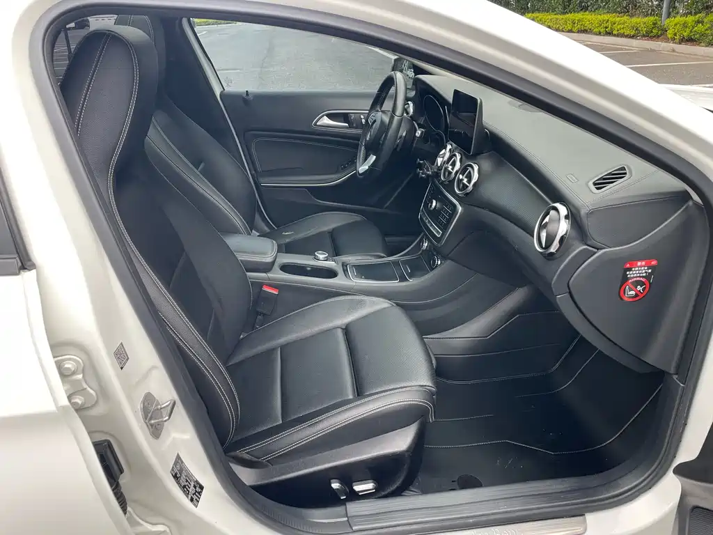 Mercedes-Benz GLA 2018 — фото 10