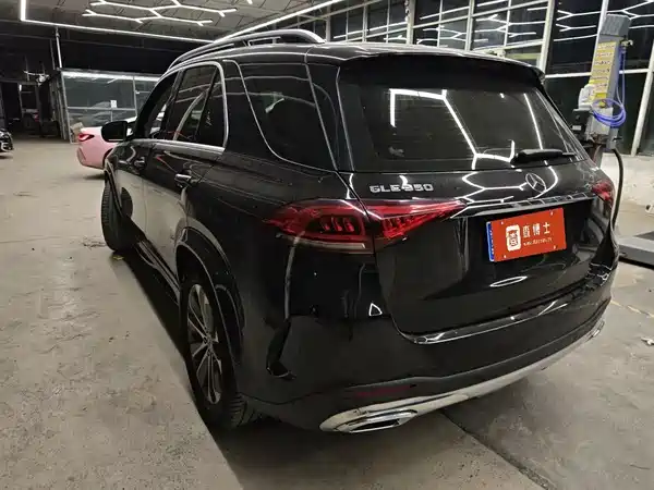 Mercedes-Benz GLE 2023