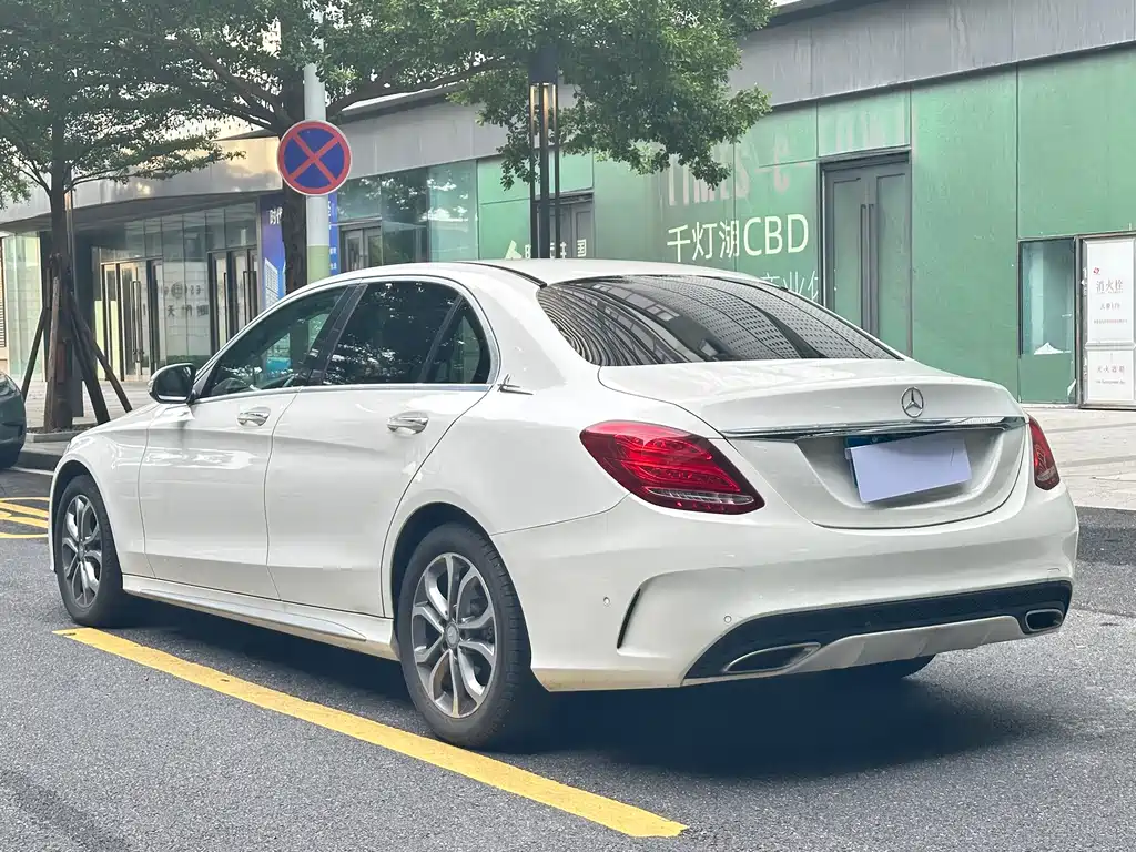 Mercedes-Benz C-Class 2016 — фото 13