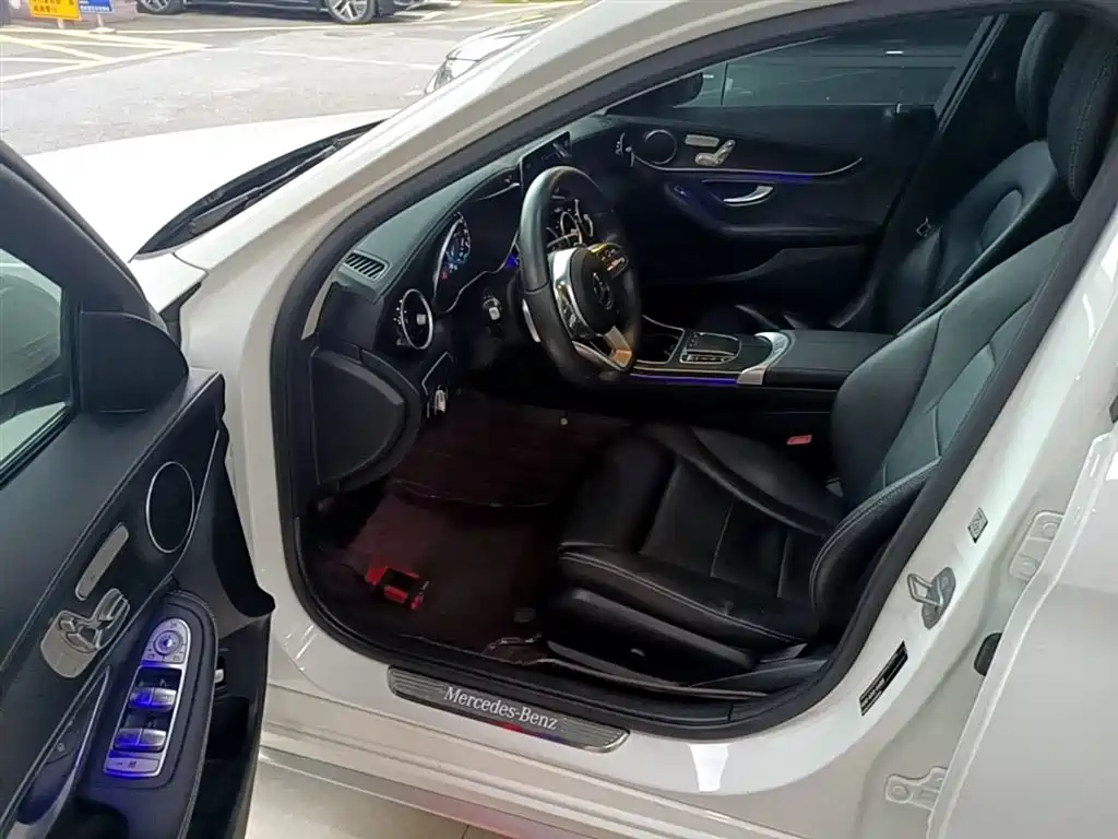 Mercedes-Benz C-Class 2020 — фото 16