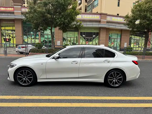 BMW 3 Series 2020