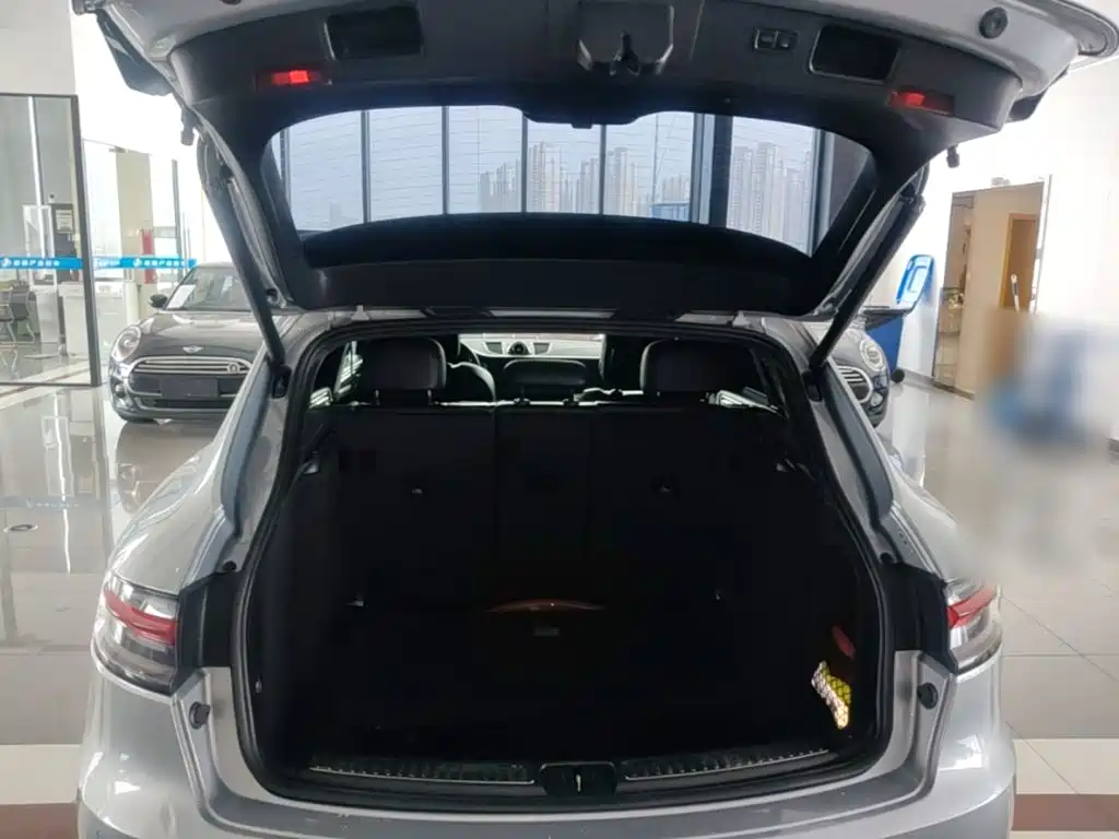 Porsche Macan 2020 — фото 19