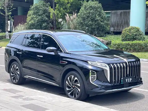 Hongqi HS7 PHEV 2025