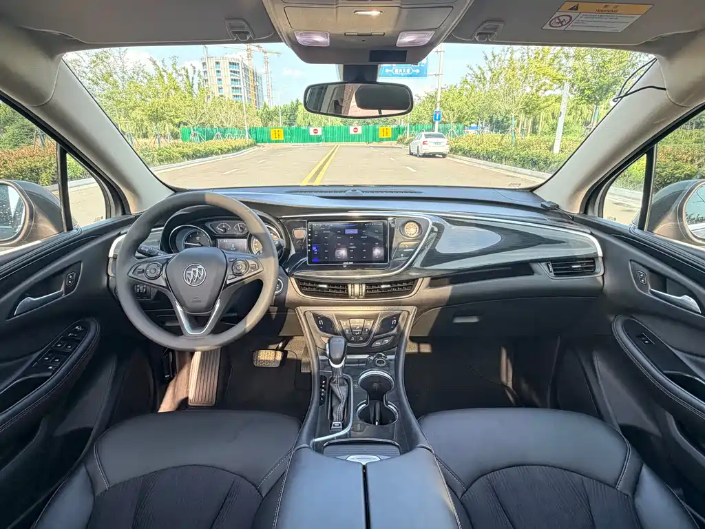 Buick Envision Plus 2017
