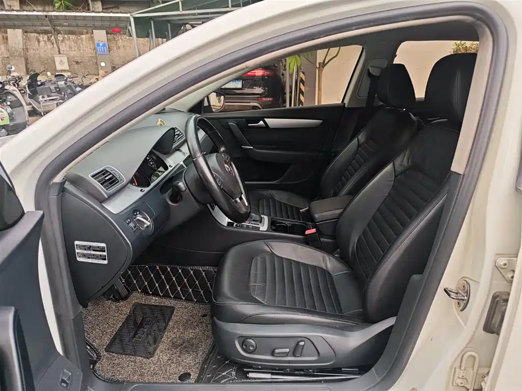 Volkswagen Magotan 2014