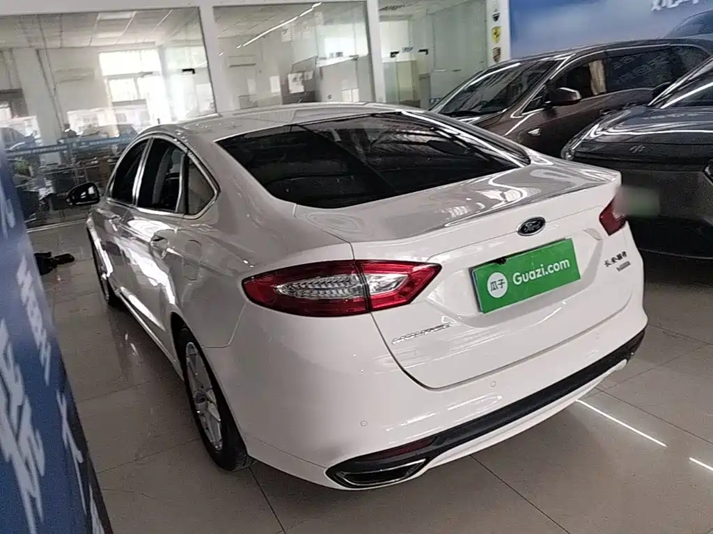 Ford Mondeo 2016 — фото 5