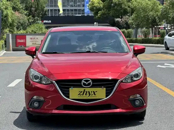 Mazda 3 Axela 2016