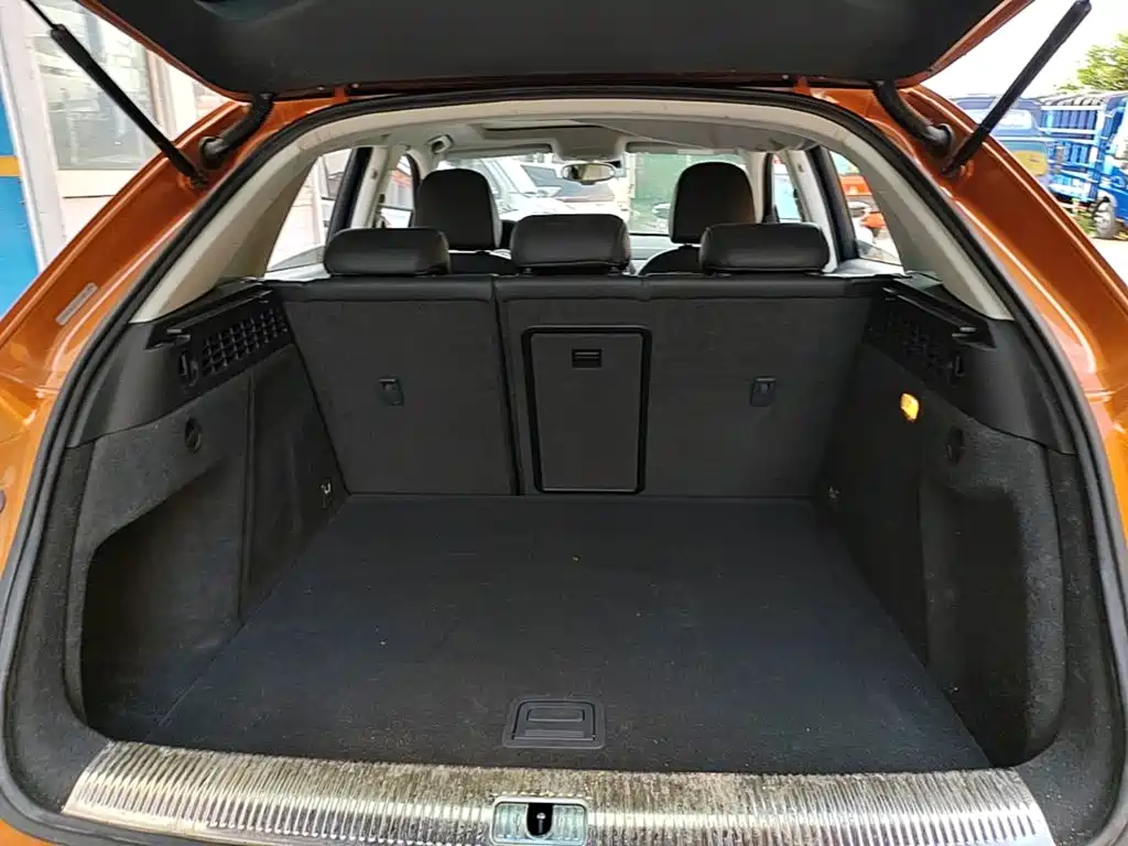 Audi Q3 2014 — фото 19