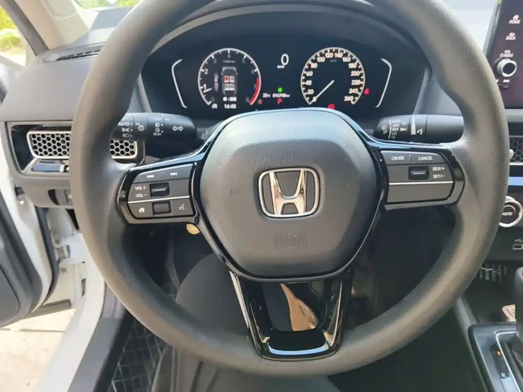 Honda Civic 2023 — фото 11