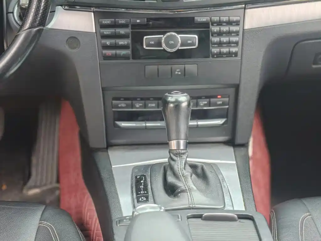 Mercedes-Benz E-Class 2013