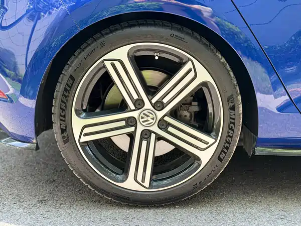 Volkswagen Golf 2020