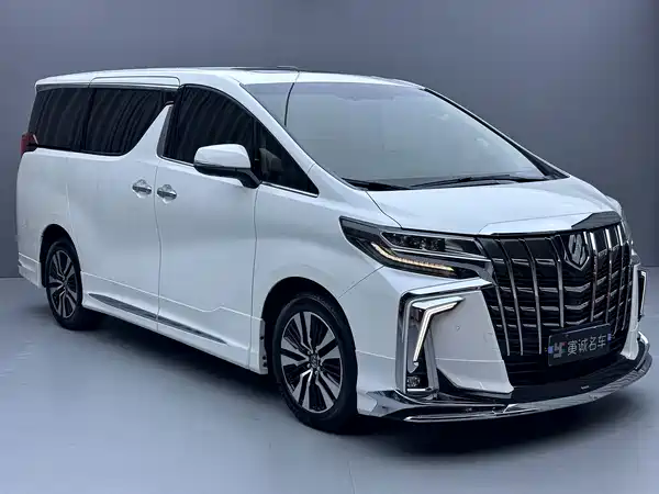 Toyota Alphard 2018